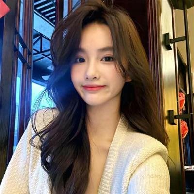 拿针的女孩
